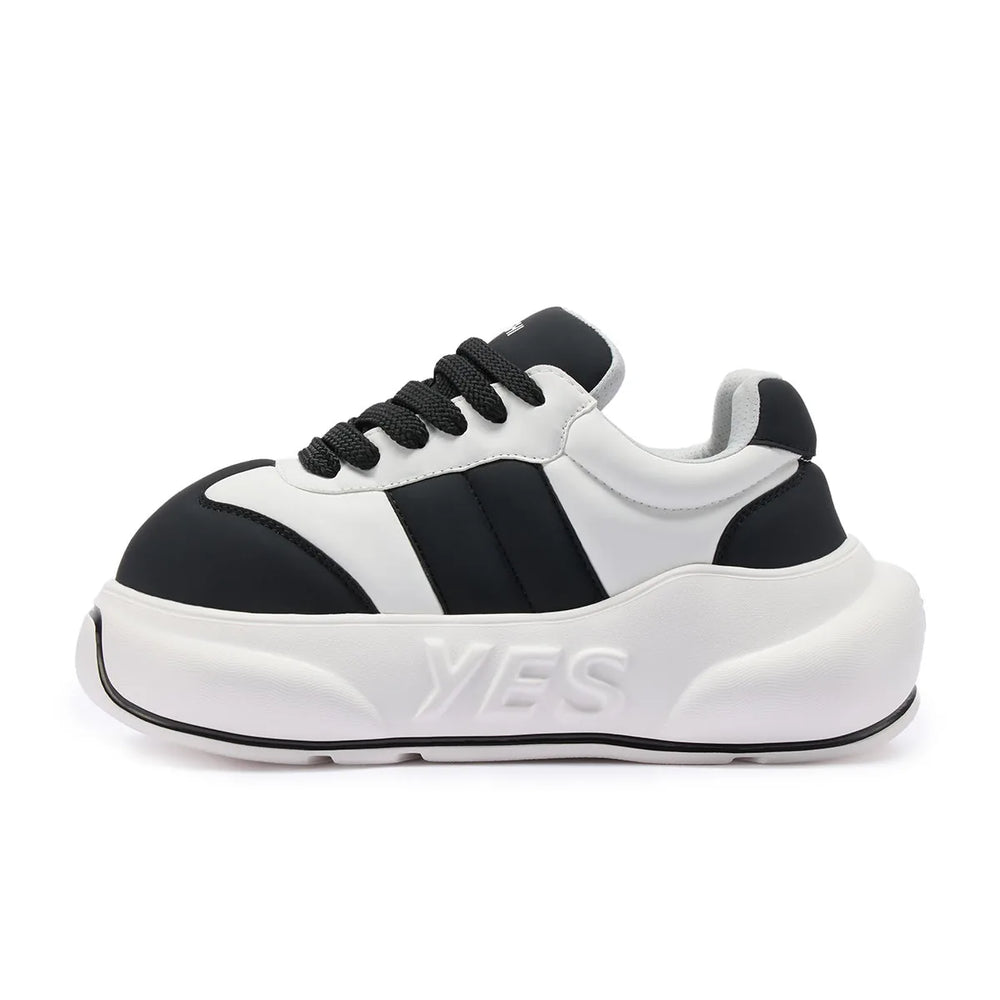 Panda Chunk – Black & White Platform Sneakers