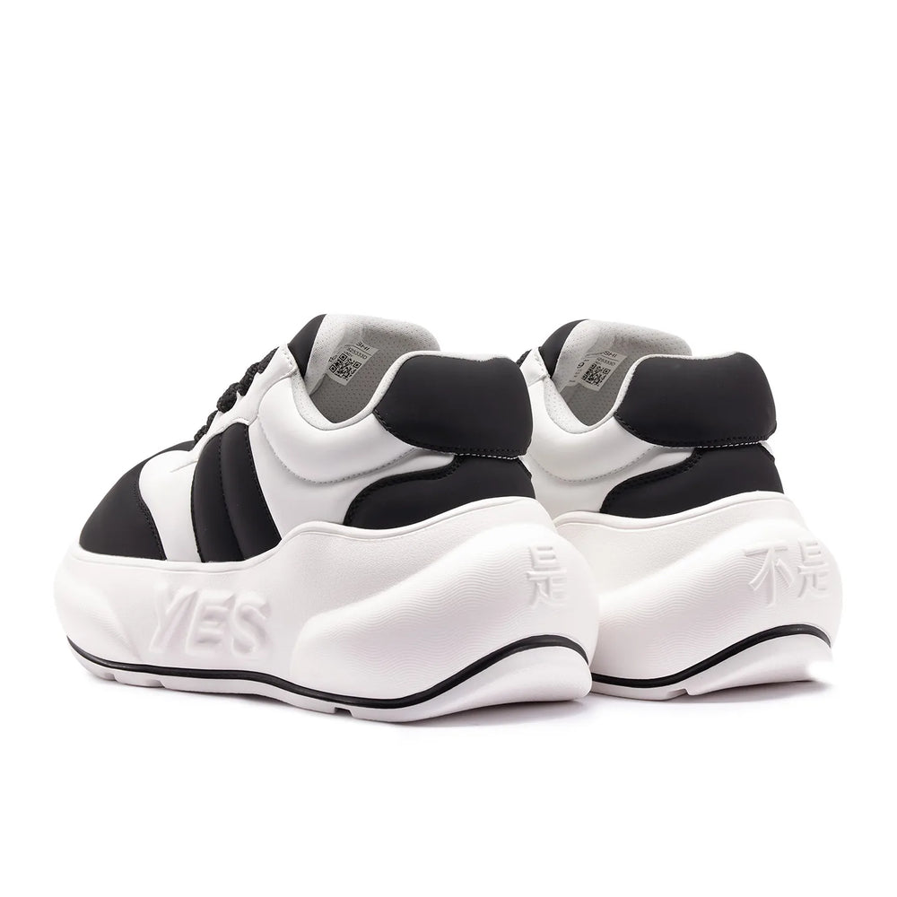 Panda Chunk – Black & White Platform Sneakers