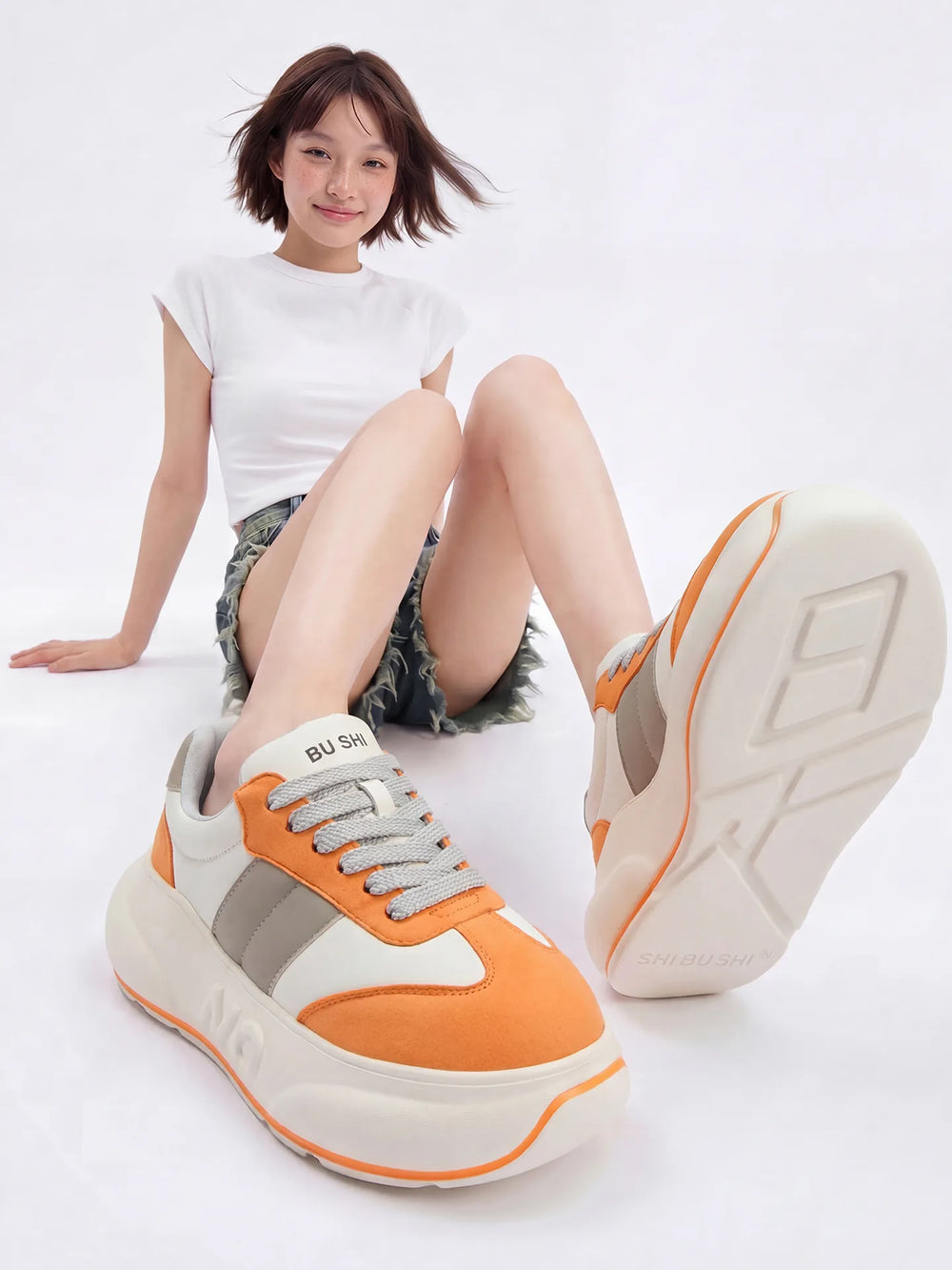 Clementine Chunk – Orange Platform Sneakers