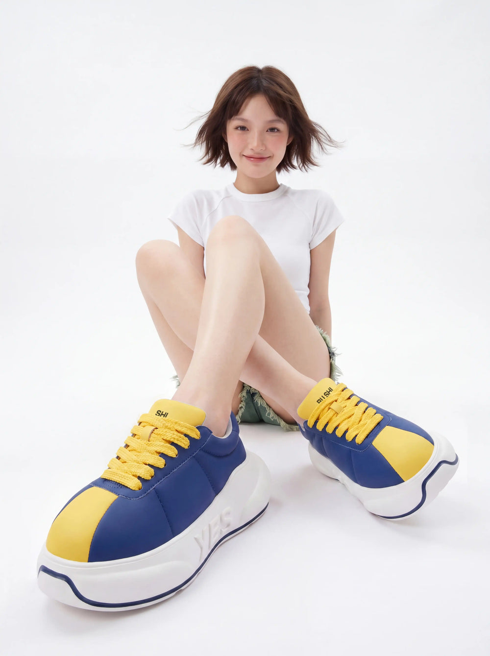 Cobalt Chunk – Blue & Ochre Platform Sneakers