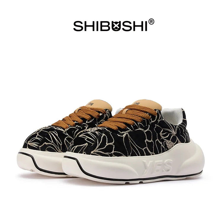 Embroidery Chunk – Embroidered Platform Sneakers