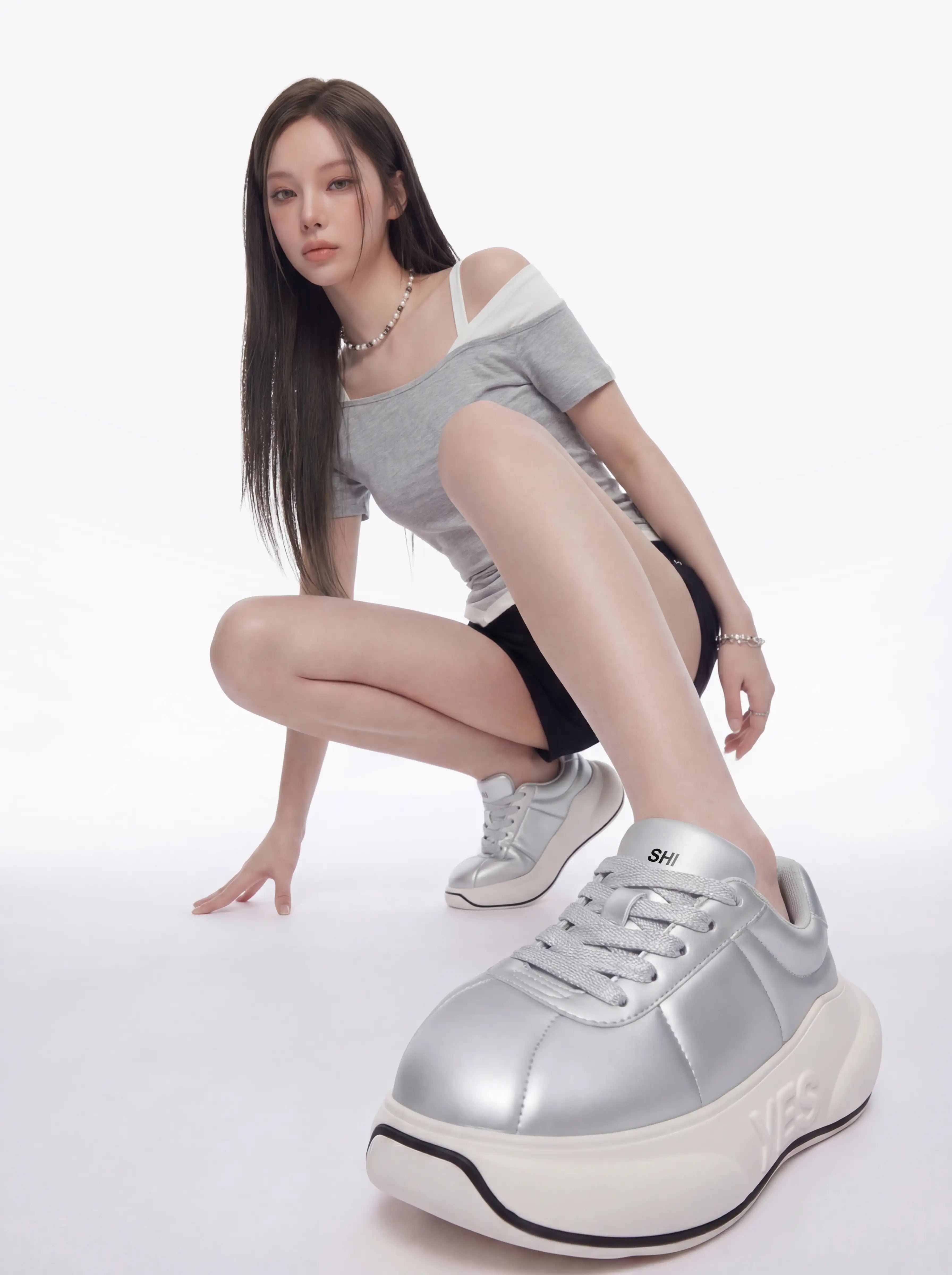 Silver Chunk – Metallic Silver Platform Sneakers
