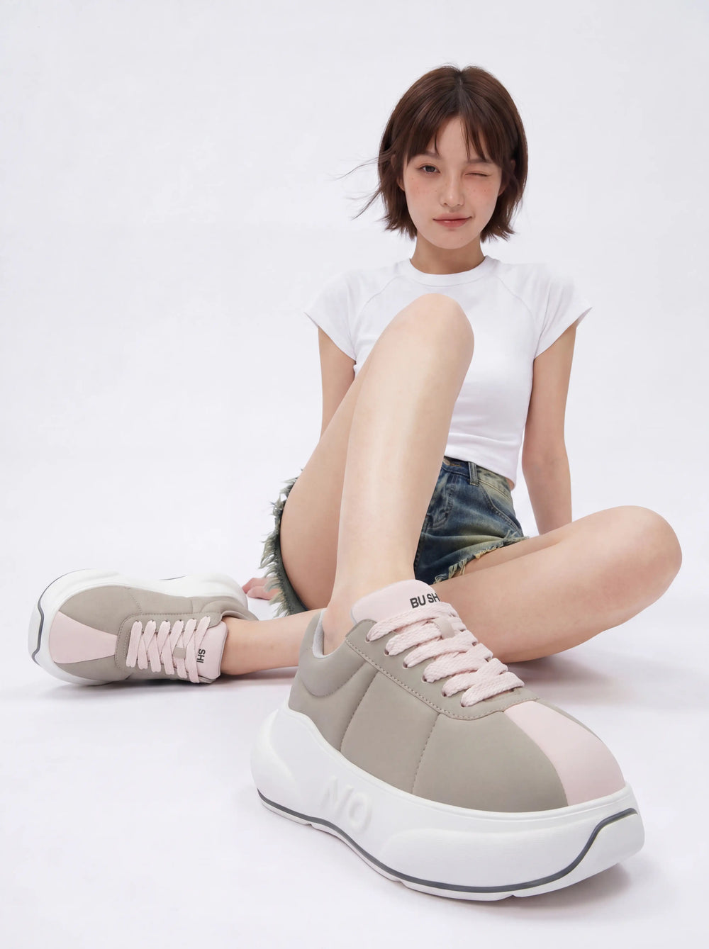 Dune Rose Chunk – Taupe & Pink Platform Sneakers