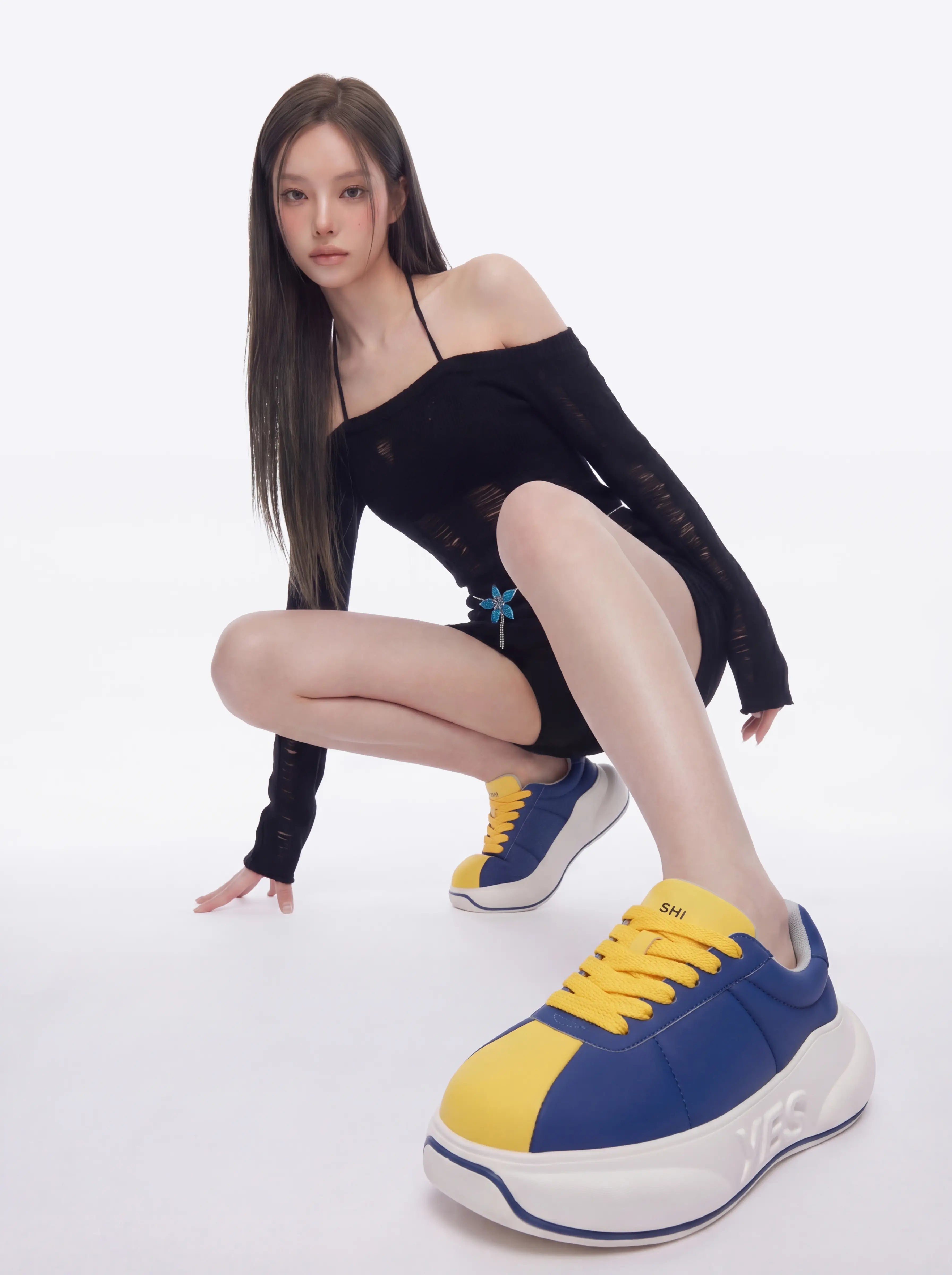Cobalt Chunk – Blue & Ochre Platform Sneakers