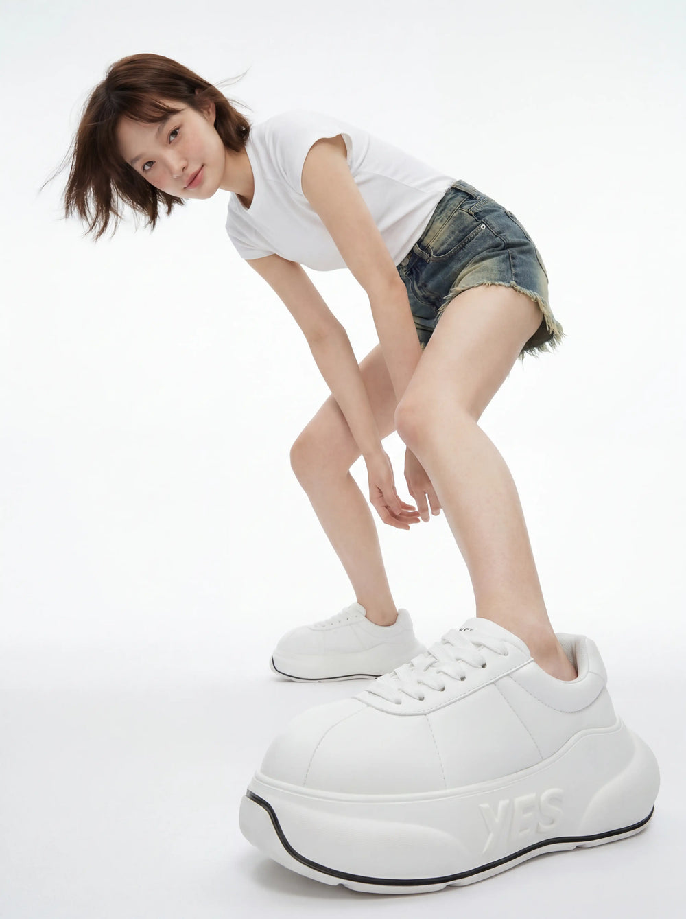 Alba Chunk – White Platform Sneakers