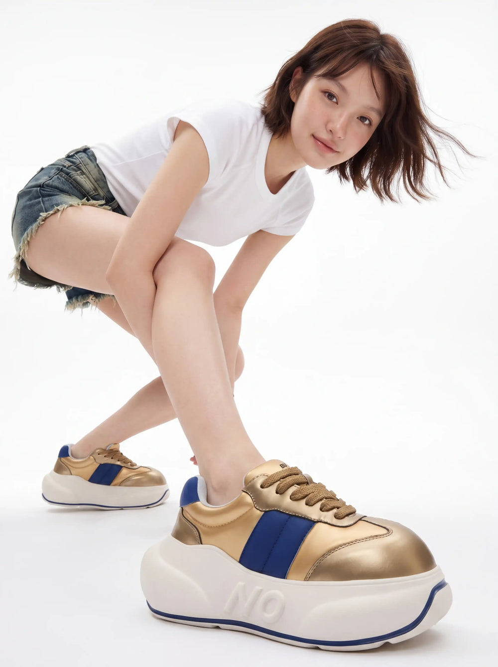 Gold Chunk – Metallic Gold Platform Sneakers