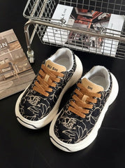 Embroidery Chunk – Embroidered Platform Sneakers